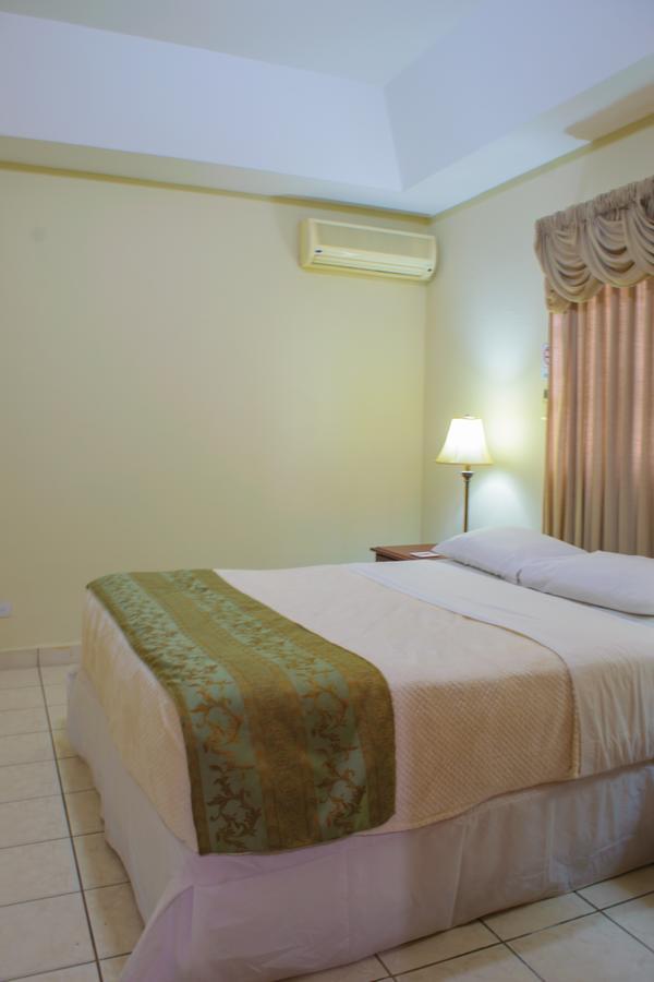 Hotel Fontana Managua Exterior photo